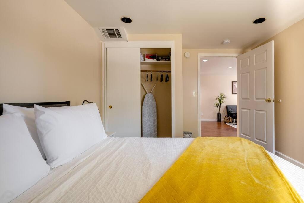 *2Bdr Victorian Home Away From Home - *Central Loc Sacramento Exteriör bild