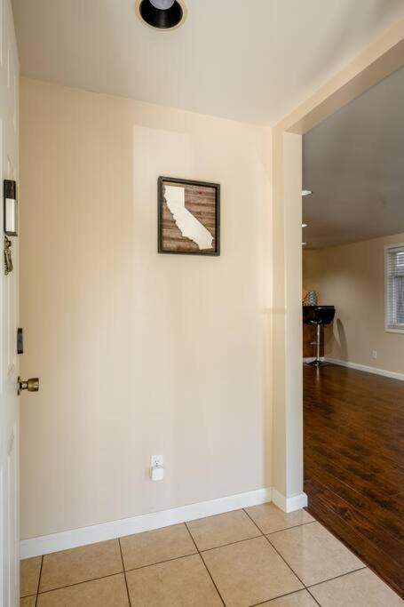 *2Bdr Victorian Home Away From Home - *Central Loc Sacramento Exteriör bild