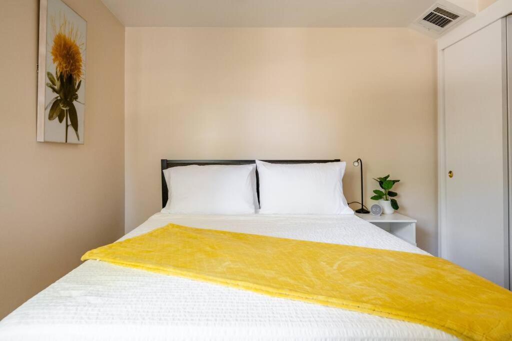 *2Bdr Victorian Home Away From Home - *Central Loc Sacramento Exteriör bild