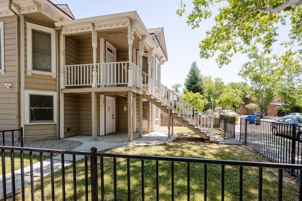 *2Bdr Victorian Home Away From Home - *Central Loc Sacramento Exteriör bild
