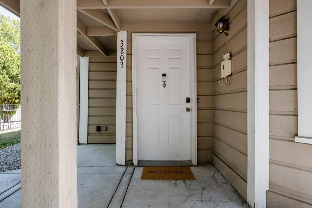 *2Bdr Victorian Home Away From Home - *Central Loc Sacramento Exteriör bild